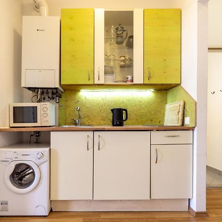 Apartment 5 Stops Away From City-Centre ウィーン エクステリア 写真